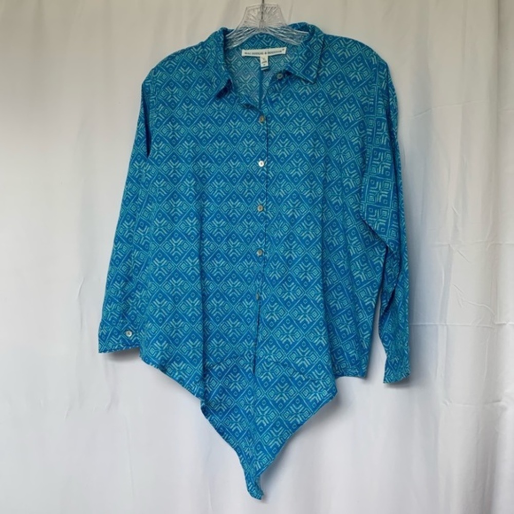 Mac Dougal & Houston Women’s Buttoned‎ Down Blouse